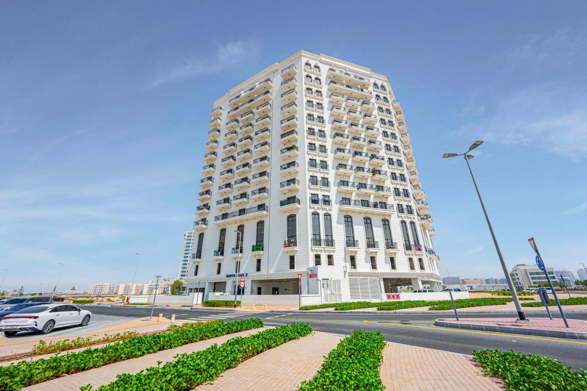 Trendy Dubailand For Stylish Travelers Апартаменти